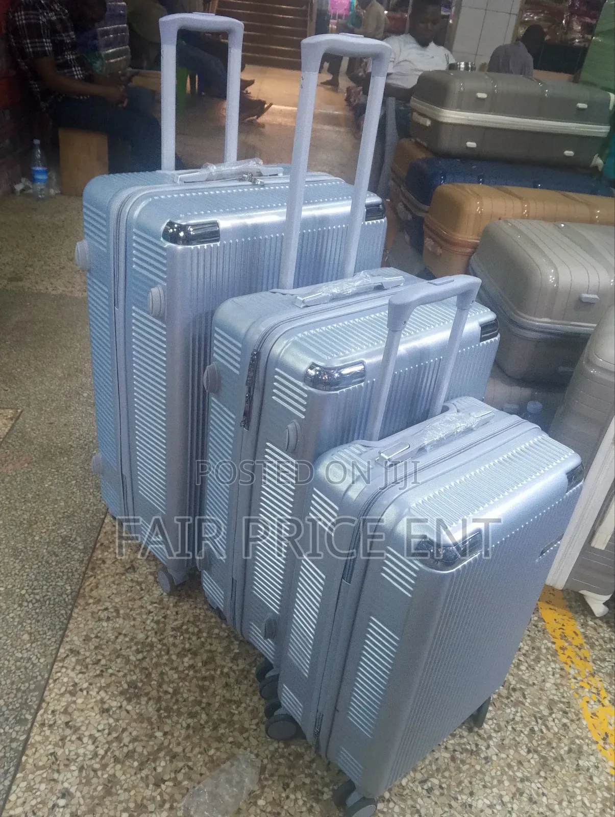 Full Set of 3pcs Rubber Plastic Suitcases.( Gray)