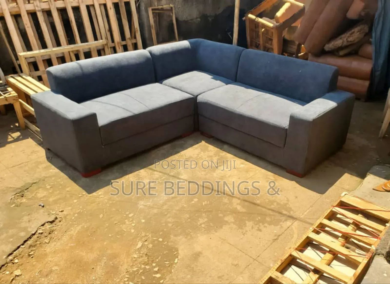 5 Sitters L Shapped Chair