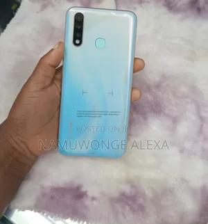 Photo - Vivo Y19 128 GB Bronze