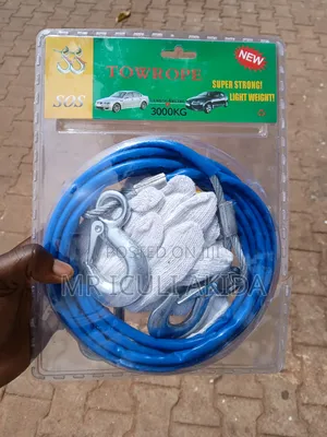 4meters Super Strong Upto 3000kgs Steel Coated Tow Rope