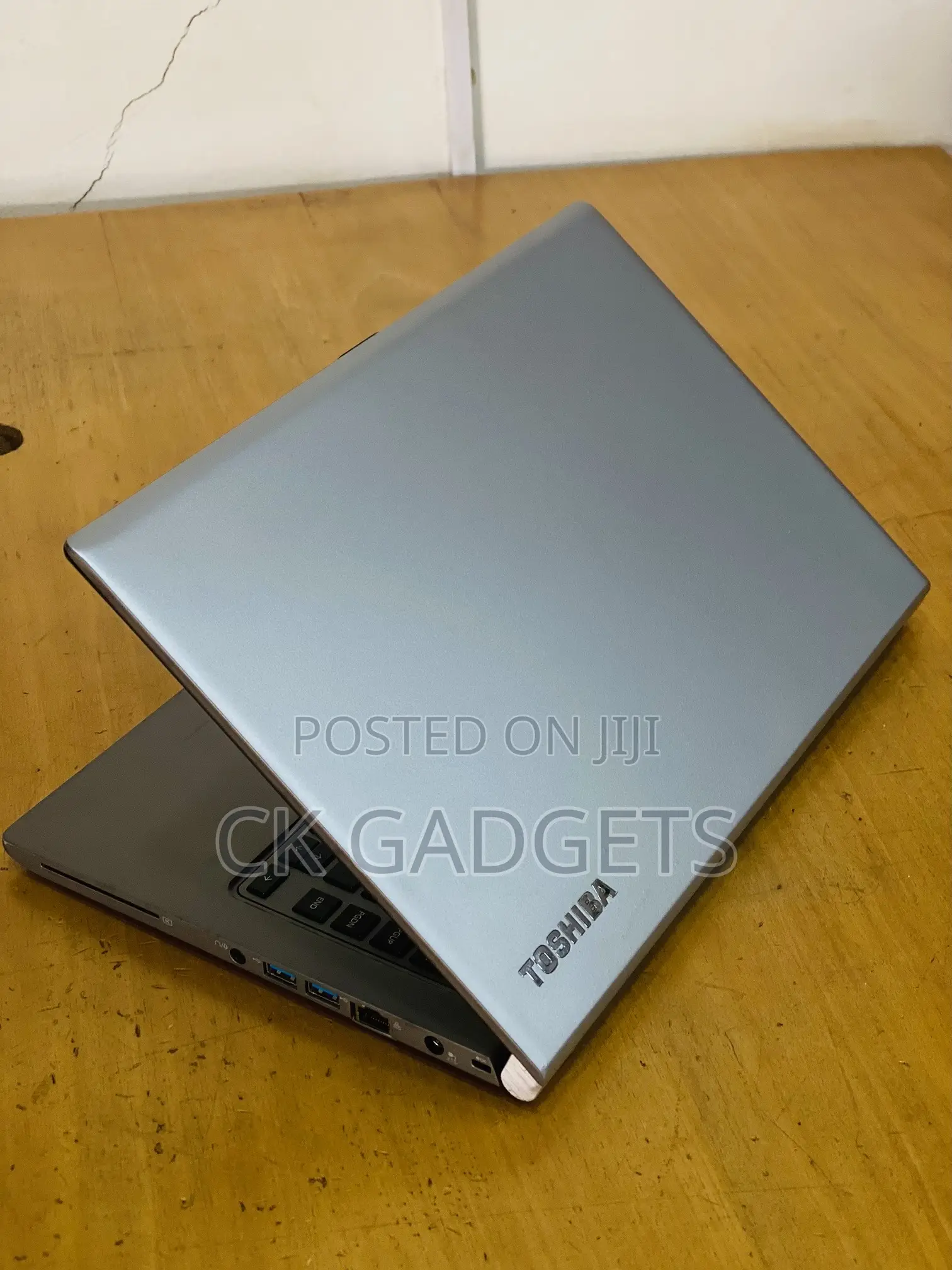 New Laptop Toshiba Tecra Z40 8GB Intel Core I5 SSD 256GB