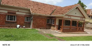 5bdrm Bungalow in Fs Properties Ltd, Nakawa for rent