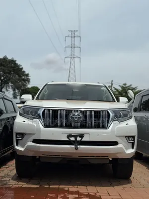Toyota Land Cruiser Prado 2.7 2020 White