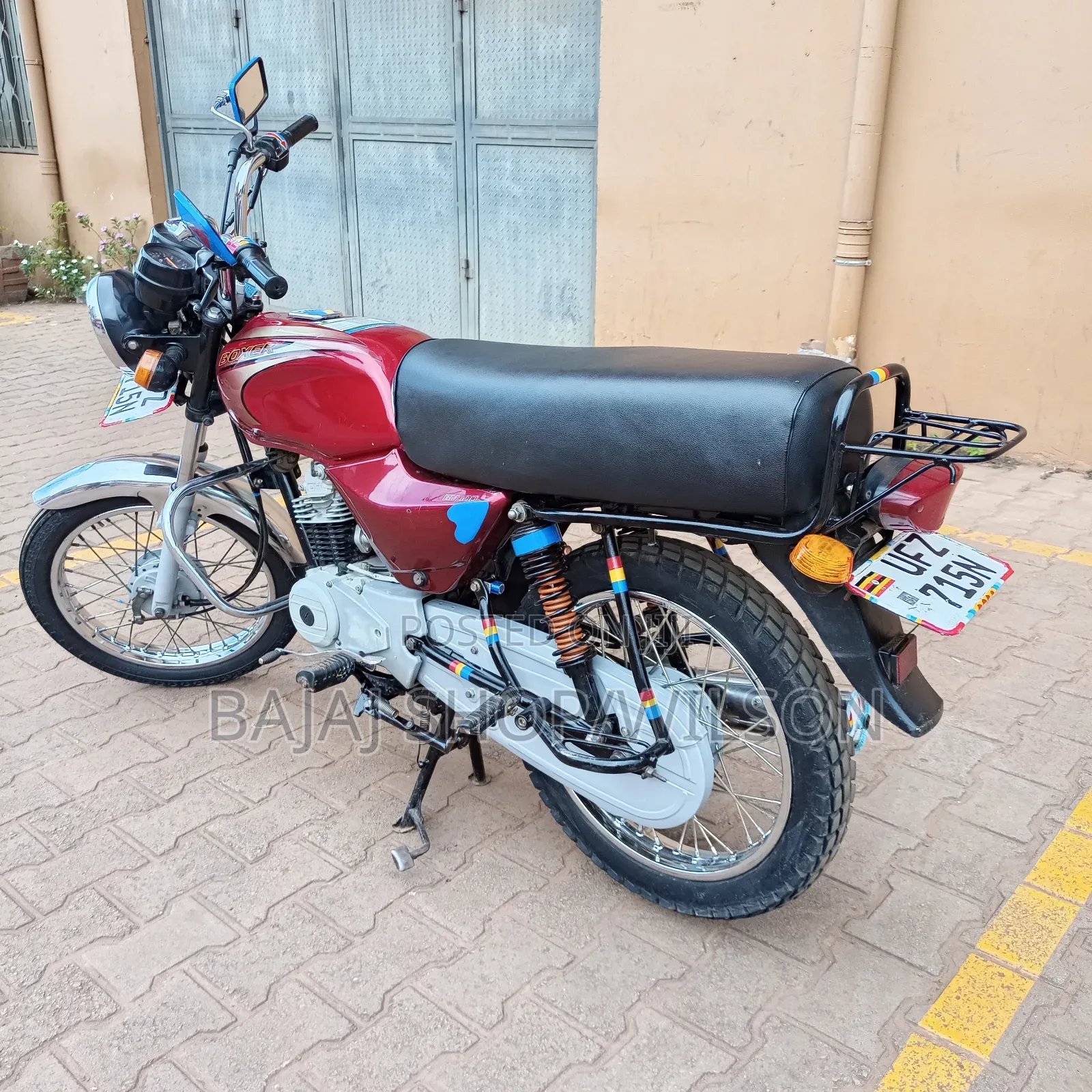 Bajaj Avenger 200 2021 Gray