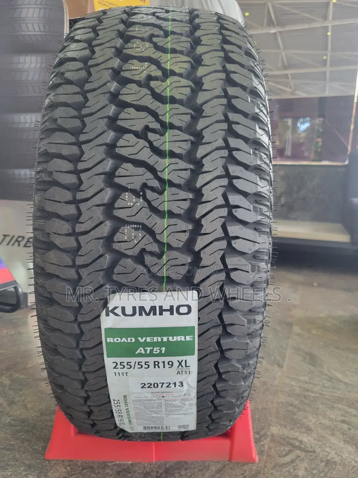 255 55 R19 Brand New Kumho Road Venture. 5years Warranty .