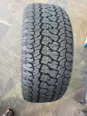 255 55 R19 Brand New Kumho Road Venture. 5years Warranty .
