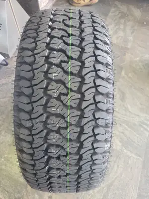 255 55 R19 Brand New Kumho Road Venture. 5years Warranty .