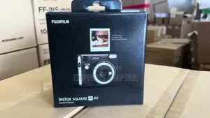 Instax Mini Sq40 Instant Camera