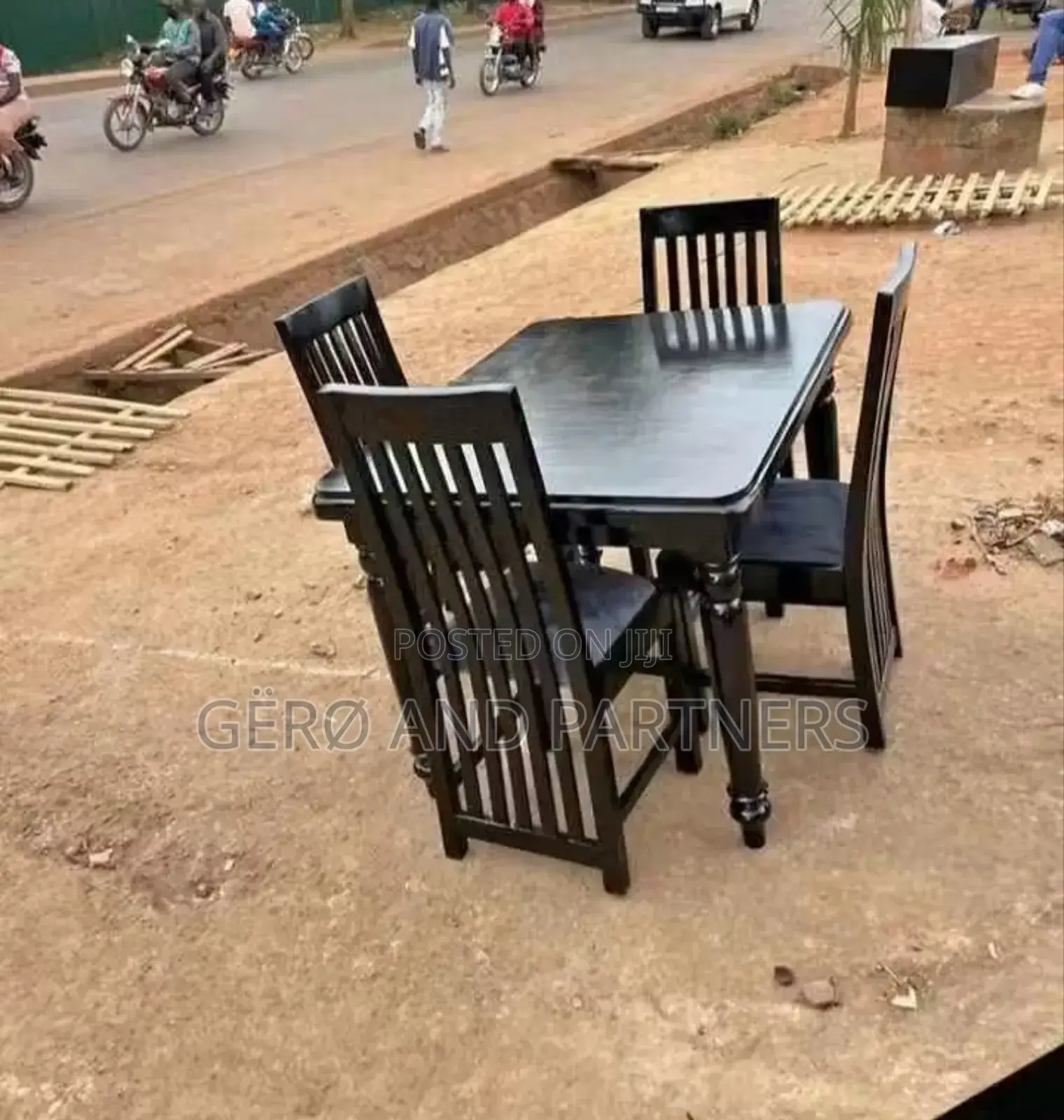 Passionate Dining Table