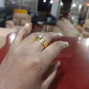 Elise Engagement Wedding Ring Set - Gold (Size 19)