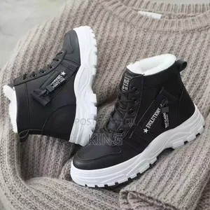 Accurate Sneakers Ogiy