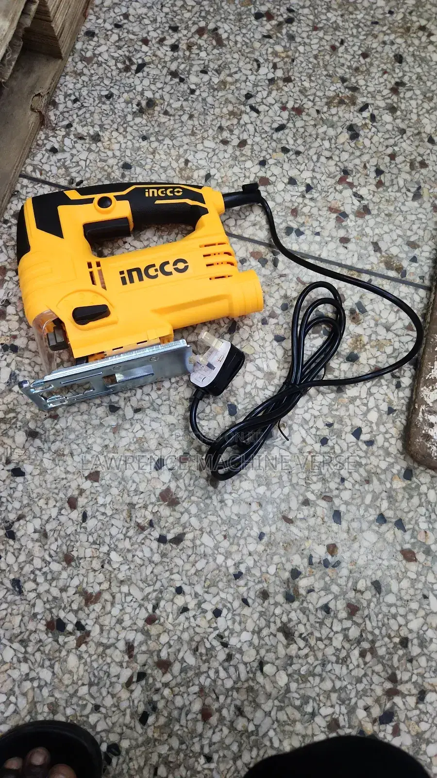 Electric Jig Saw 570 Watts