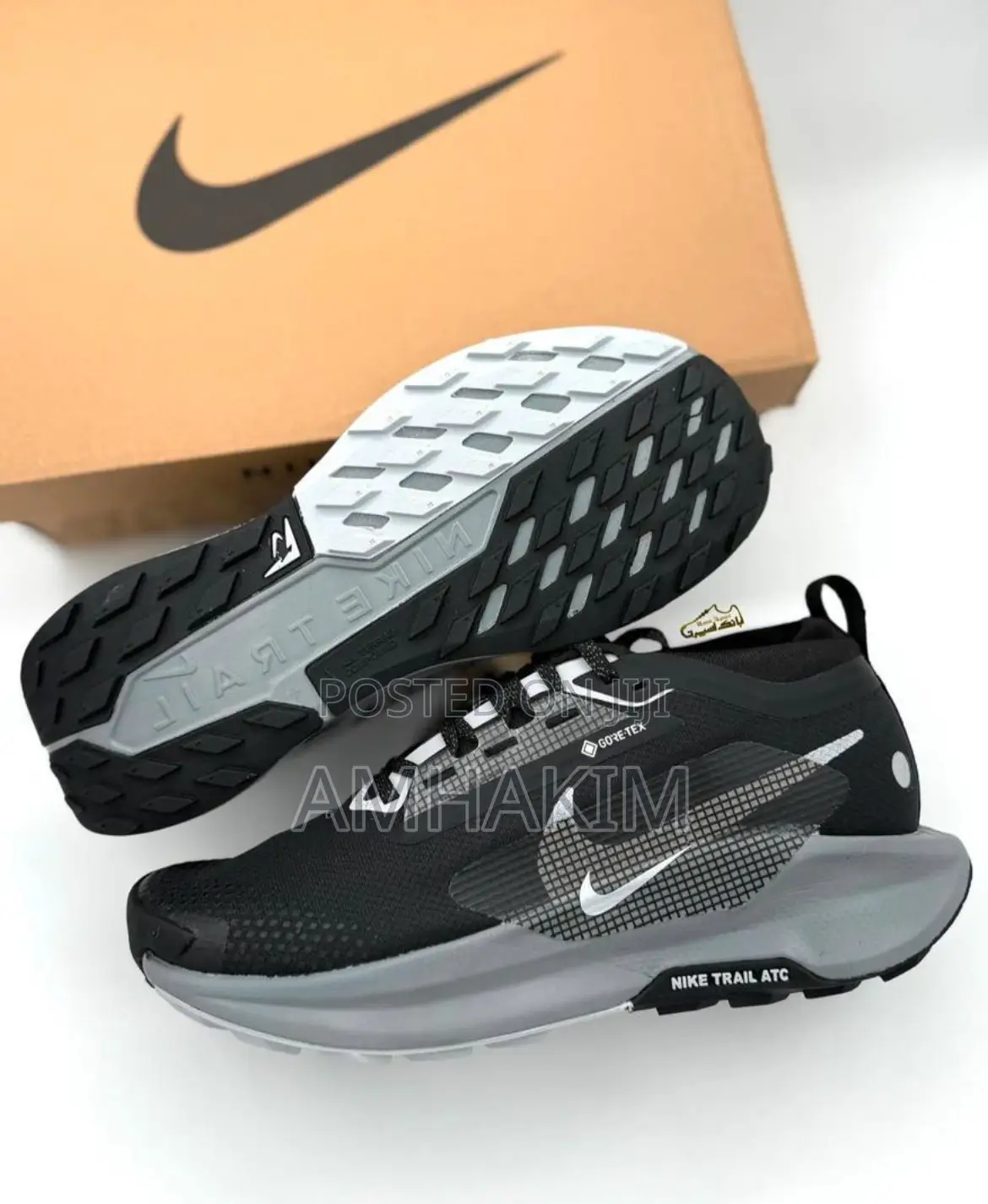 Classic Nike Trail Sneakers Runners in Stock