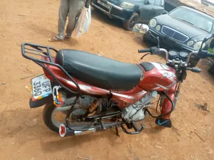 Bajaj CT 110X 2023 Red