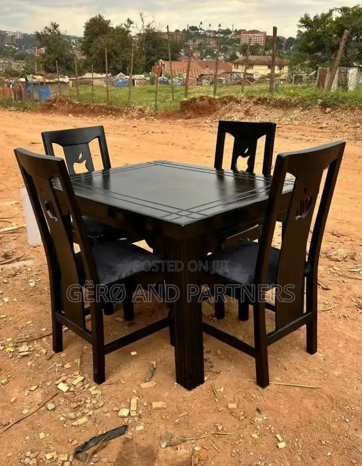 Apple Dining Table