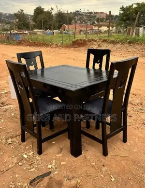 Apple Dining Table