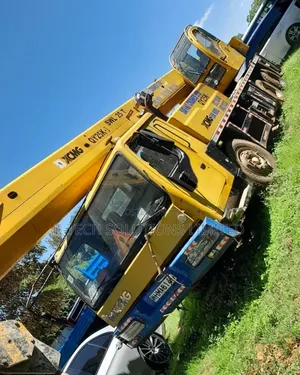 Used 25 Ton Crane XCMG