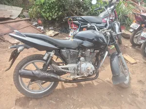 Photo - Bajaj Pulsar 150 2019 Black