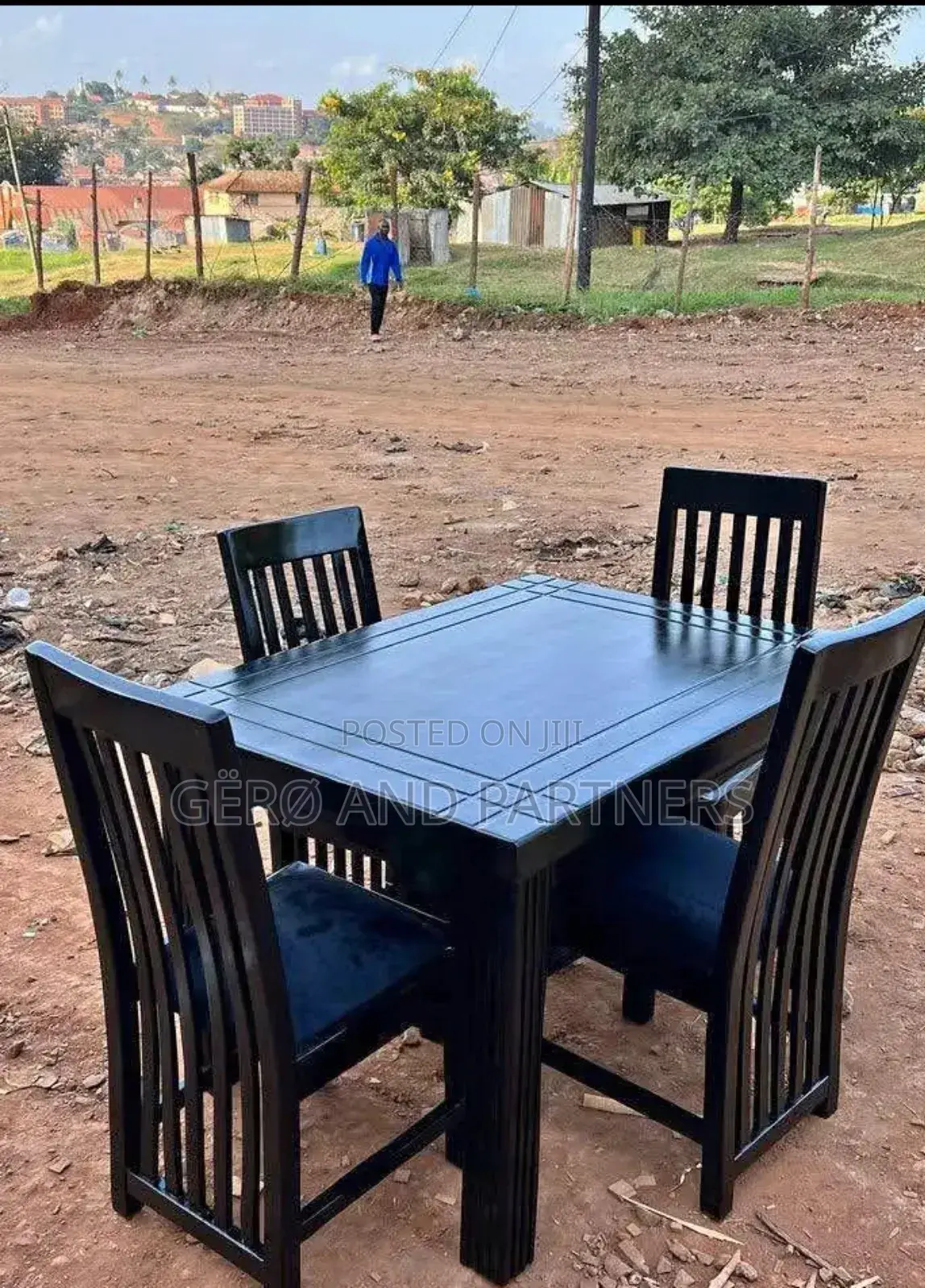4-Seater Dining Ready for Sale
