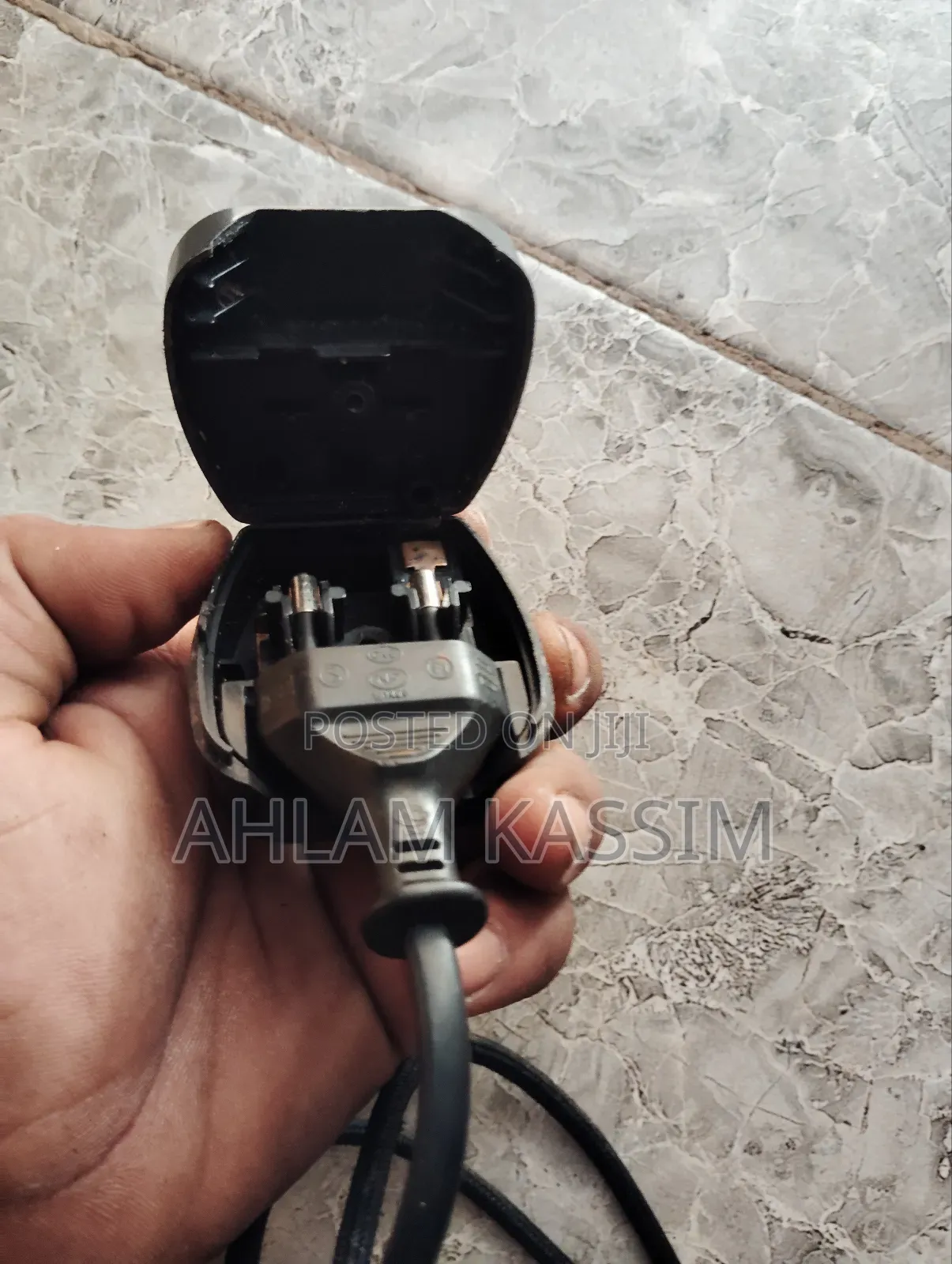 Fused Electrical Plug Converter Flat 2pin Female to 3pinmale