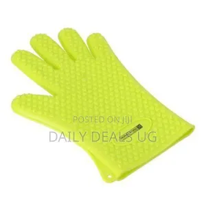 Royalford 2pc Oven Mitt Food Grade Silicon Textured- Green.