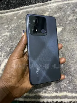 Itel A04 32 GB Black