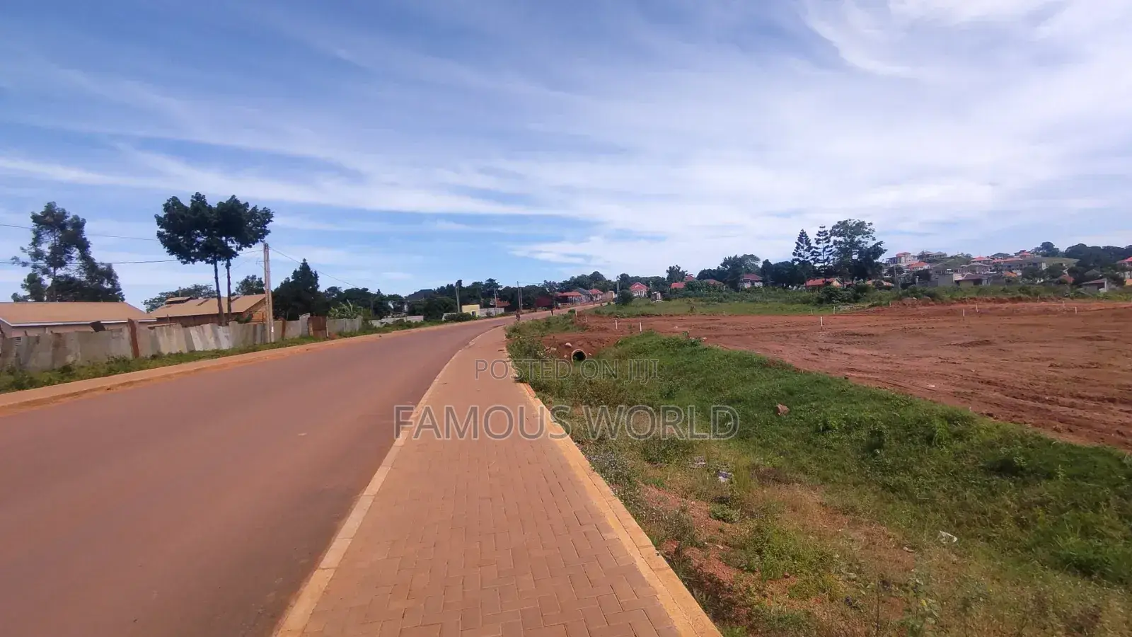 Kawuku Bwelenga Road Side Land on Sale