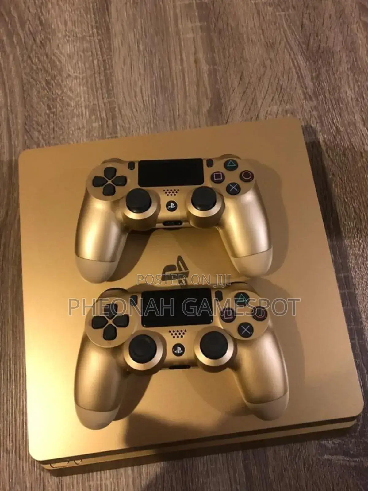 Playstation 4 Slim. Chipped With 12 Games and 2 Controllers