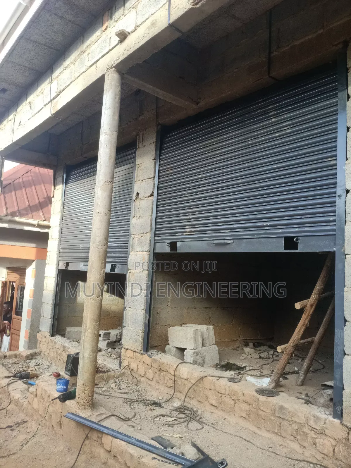 Rolling Shutter 9x7ft