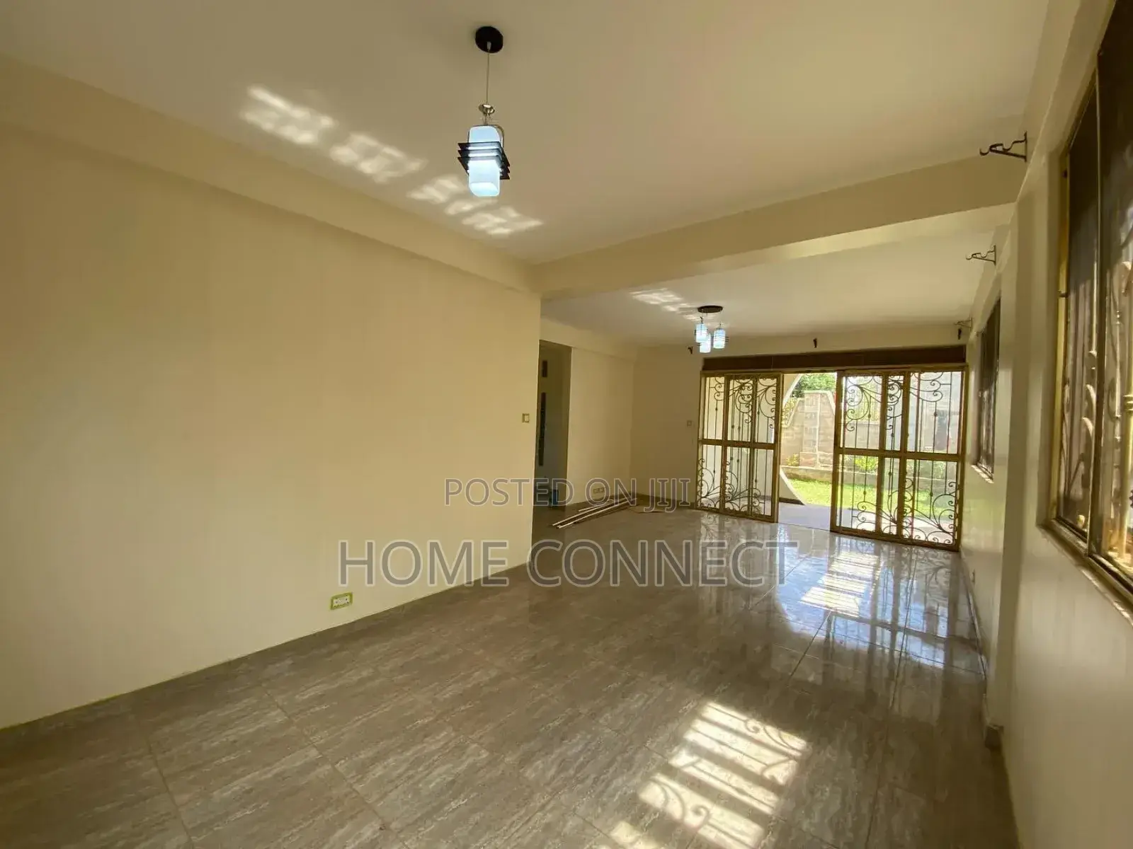 3bdrm Apartment in Ntinda Mineral Rd, Central Division for rent
