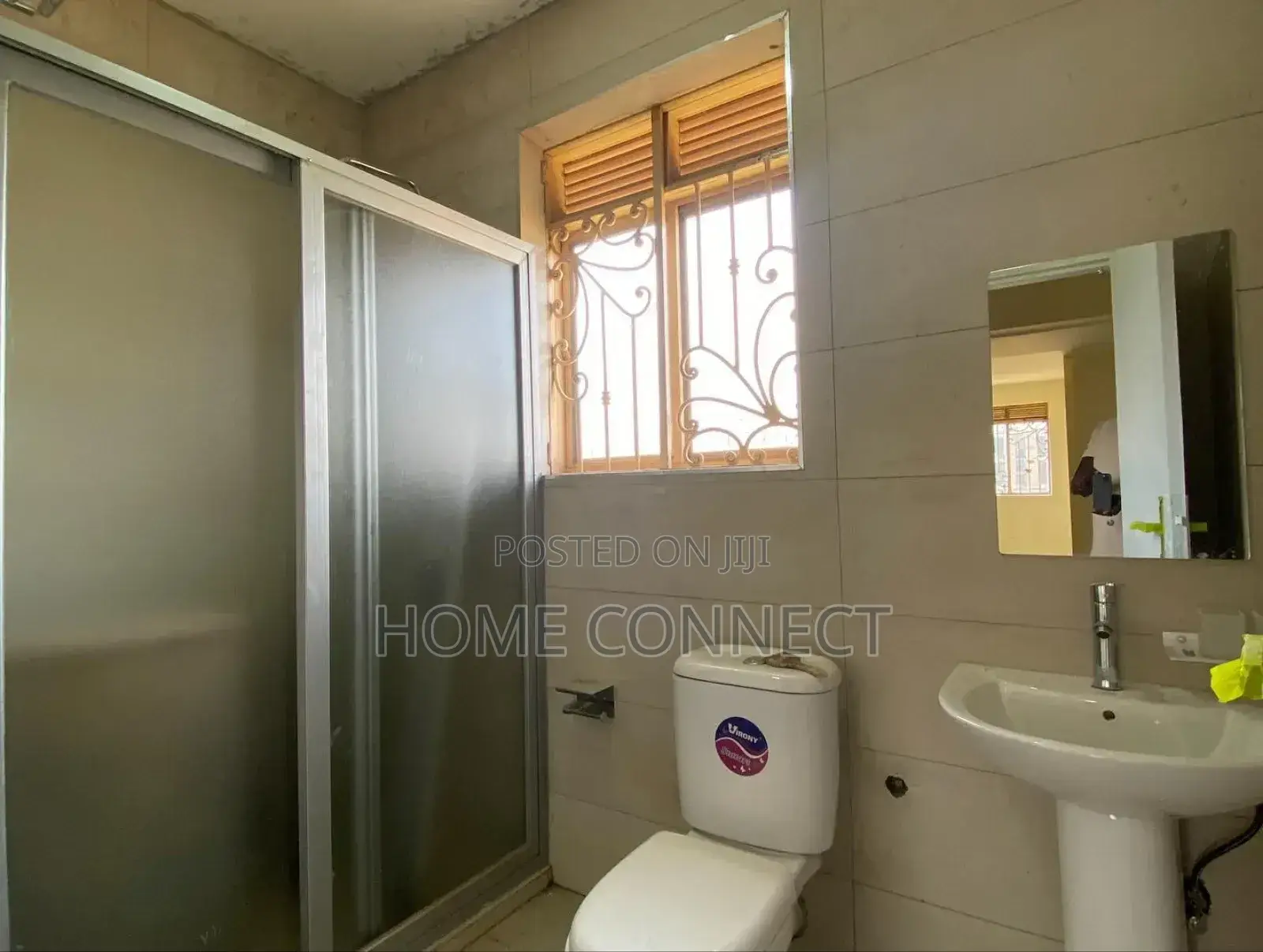 3bdrm Apartment in Ntinda Mineral Rd, Central Division for rent