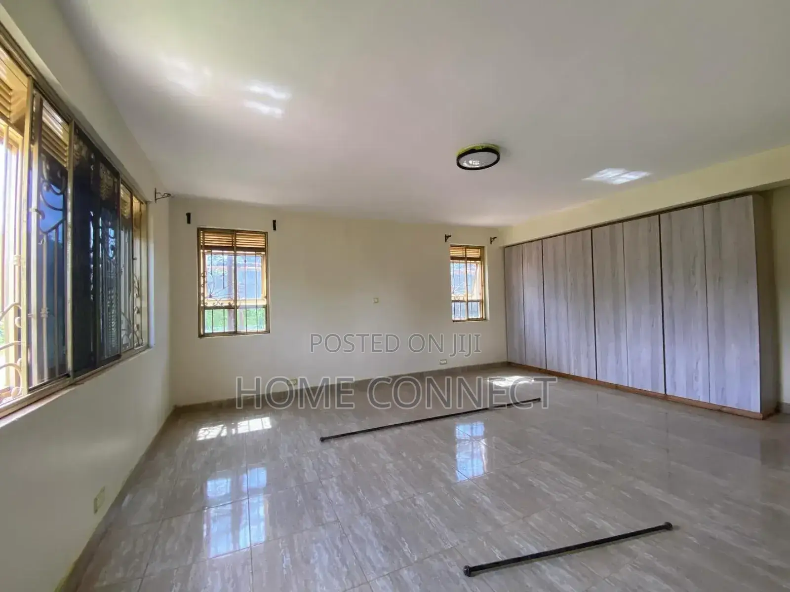 3bdrm Apartment in Ntinda Mineral Rd, Central Division for rent