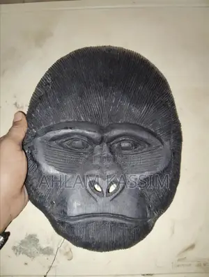 Gorilla Face Wooden Art Sculpture Decoration