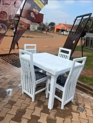 4-Seater/Dining/Table