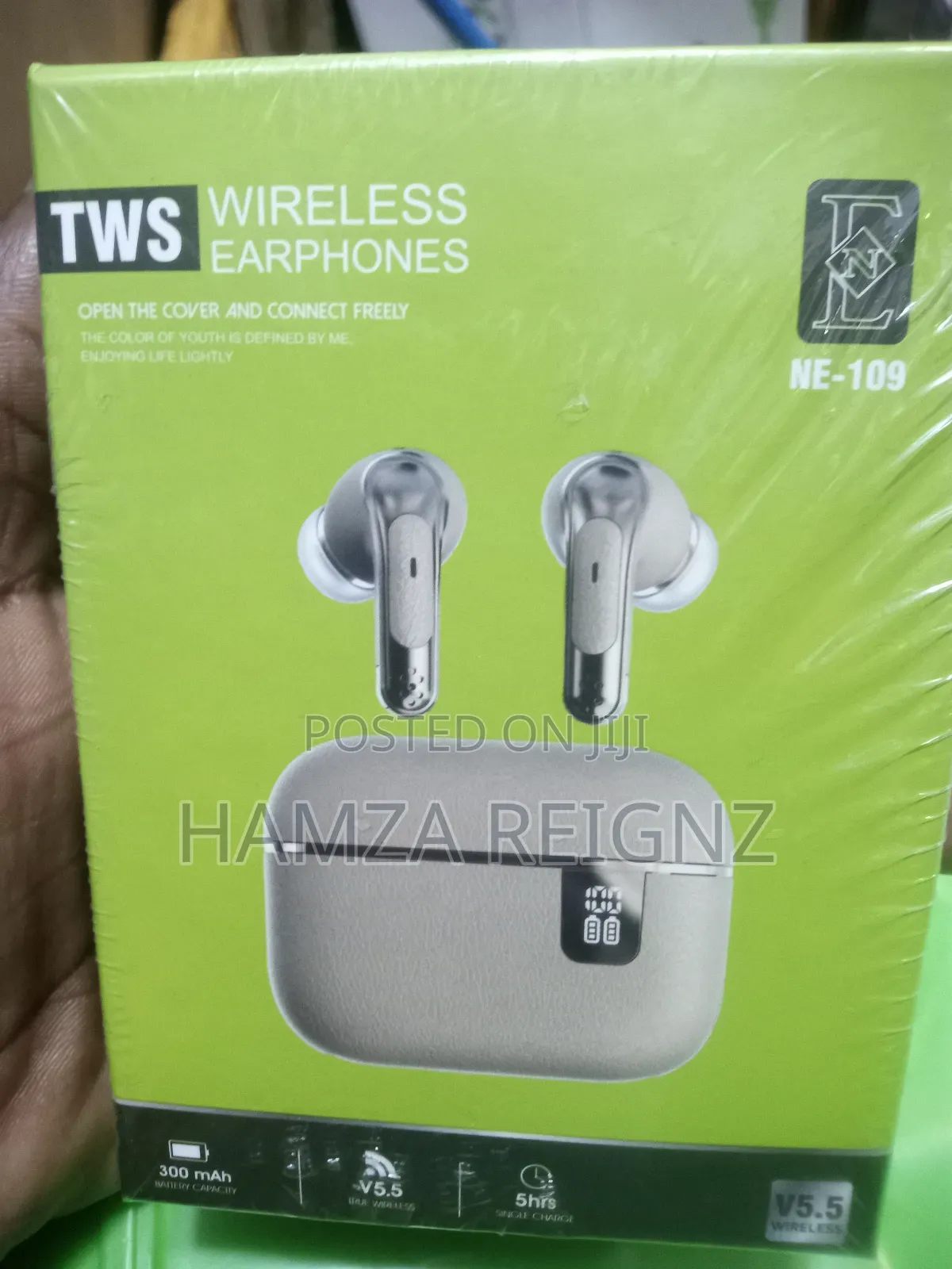 TWS V5.5 Ne-105 Wireless Goldish Airpod