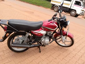 TVS HLX 125 2025 Red