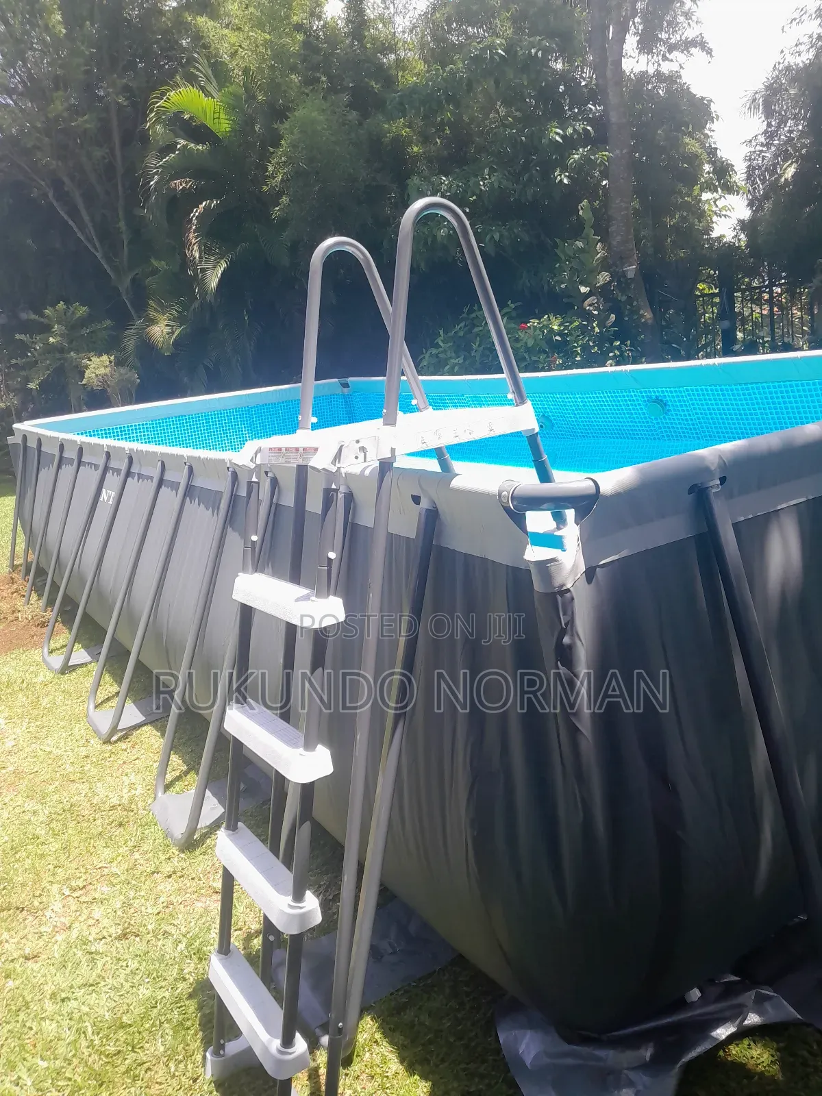 Big Swimming Pool