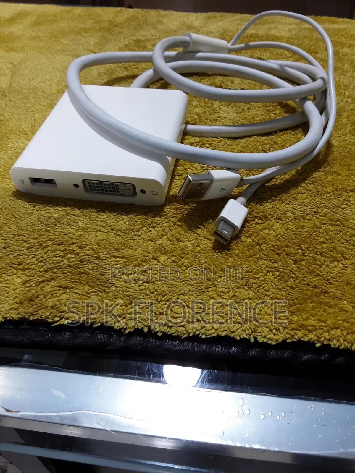 Apple Mini Display Port to Dual -Link Adapter