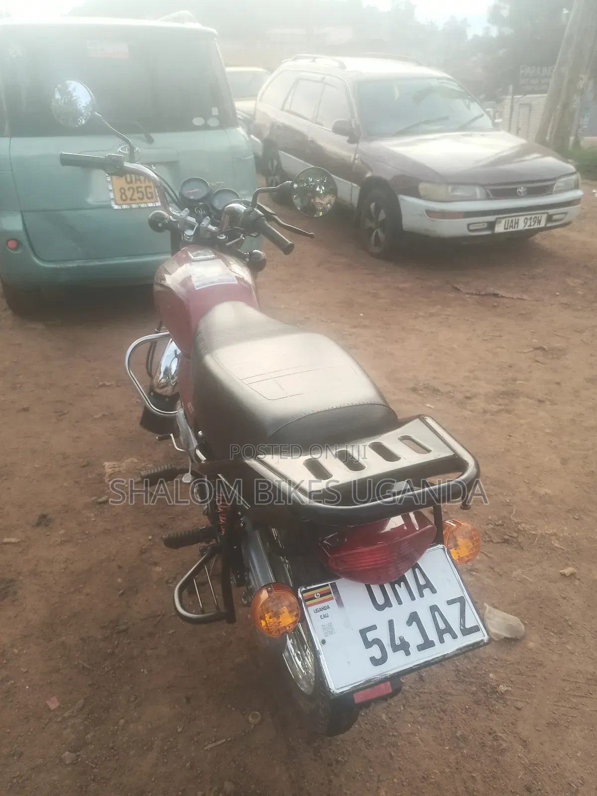 Bajaj Boxer 100 2025 Red