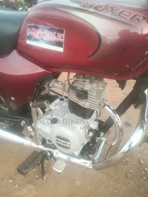 Bajaj Boxer 100 2025 Red