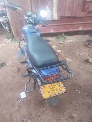 Bajaj Boxer 100 2023 Red