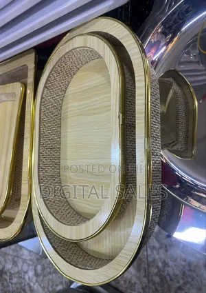 Beautiful Oval Shaped Serving Trays 2pcs