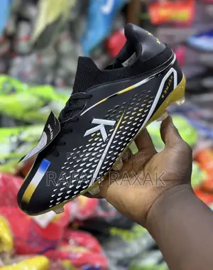 Men’S Classic Kel Me Anti-Slip Firm Ground Football Boots