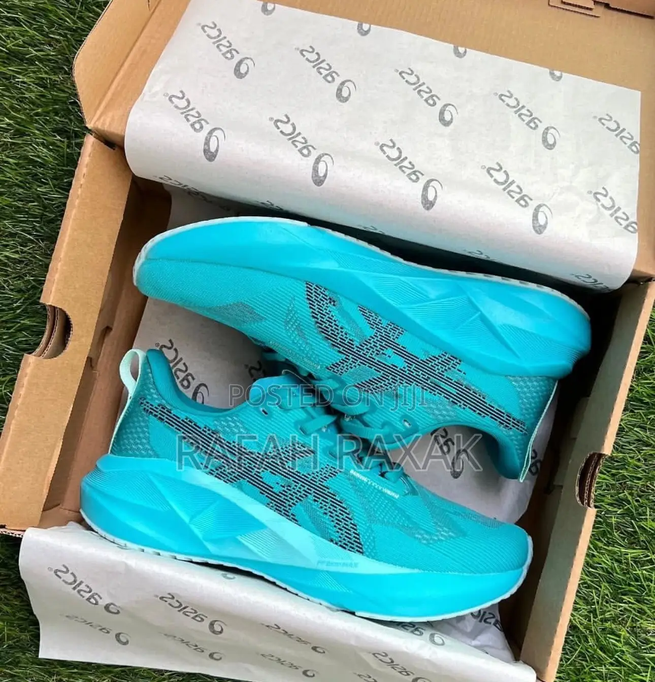 Original Asics Novablast 5 Breathable Running Sneakers