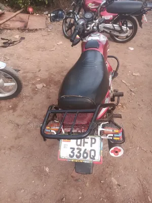 Bajaj CT 110X 2022 Red