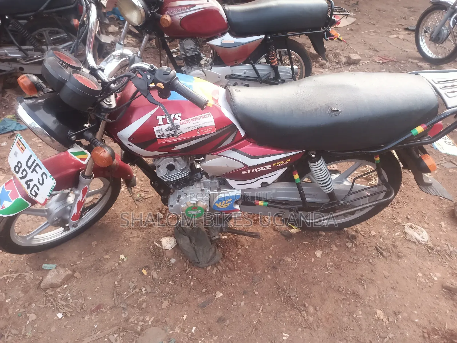 TVS HLX 125 2023 Red