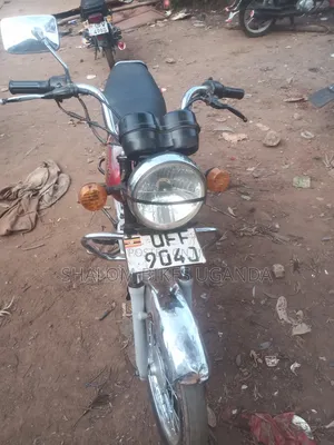 Bajaj Boxer 100 2023 Red