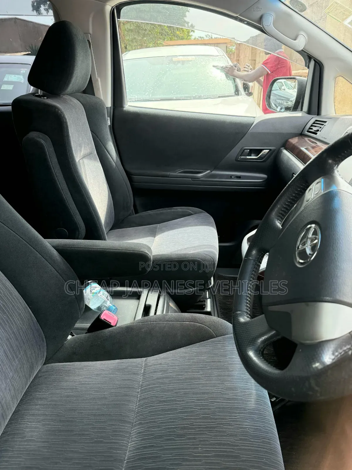 Toyota Alphard 2.4 Petrol FWD 2013 Silver