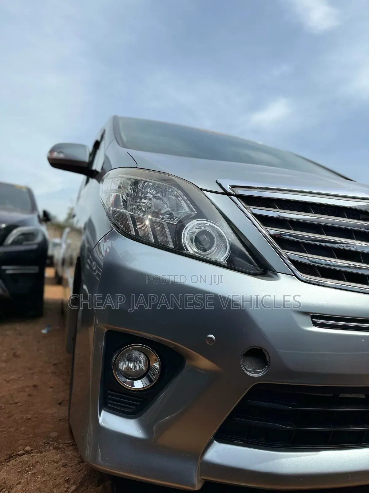 Toyota Alphard 2.4 Petrol FWD 2013 Silver