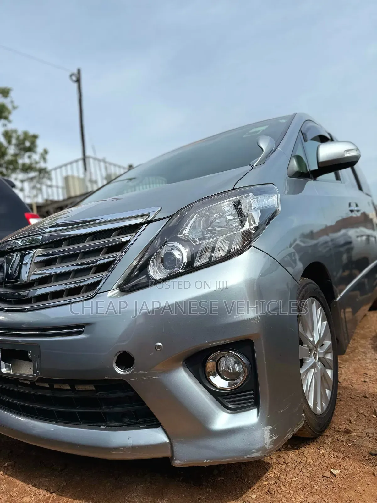 Toyota Alphard 2.4 Petrol FWD 2013 Silver